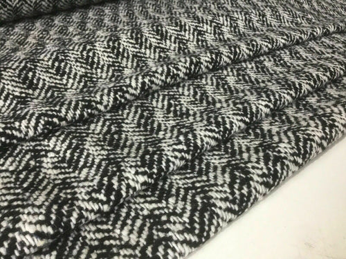 New High Class Heavy White Black Herringbone Wool Boucle Fabric 59