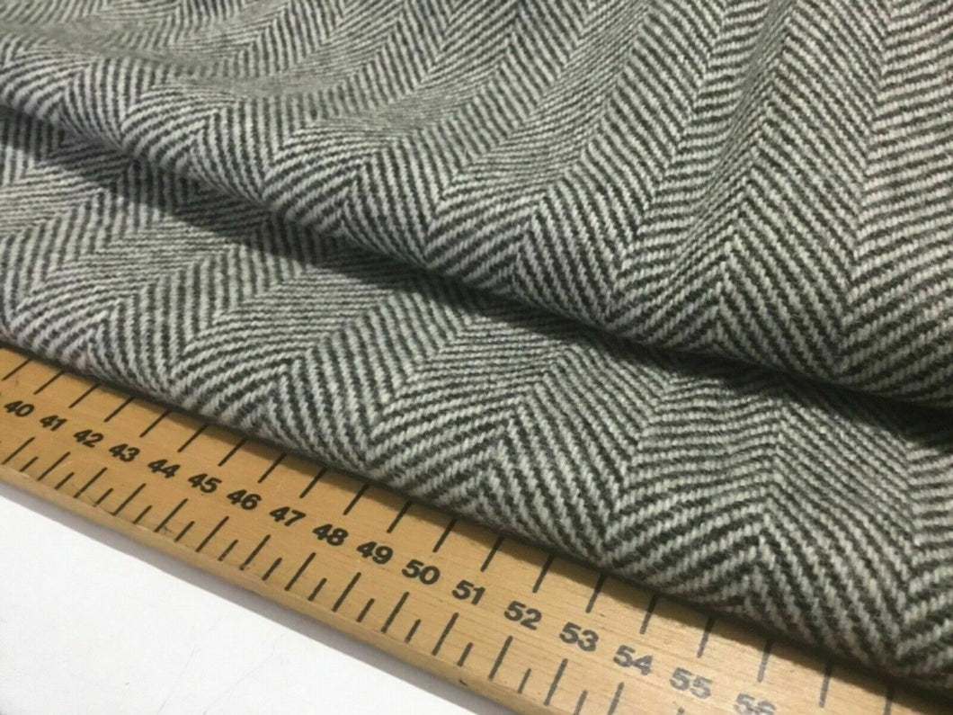 New Highest Quality 100% Wool Herringbone Overcoat Weight Fabric Made in England