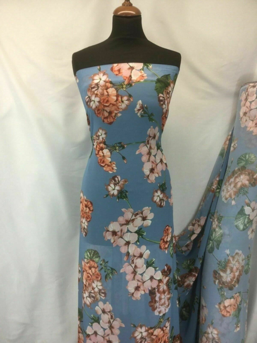 NEW High Class Designer Multicoloured Chiffon Floral Print Fabric 59