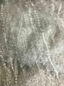 NEW High Class Designer Iced White Bridal Border Floral Pearl Lace Fabric 47”