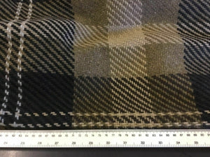 New High Class Designer Multicolored Check Heavy Wool Boucle Fabric Garment