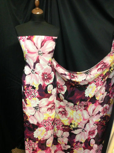 Beautiful Chiffon Floral Print Fabric Multicoloured 59