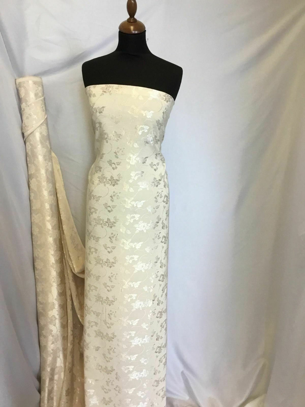New Designer Gorgeous Cream Colour Floral Satin Jacquard Fabric Dress 61''156cm