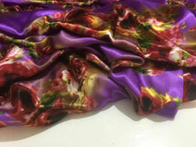 Load image into Gallery viewer, New Gorgeous Designer Soft Floral Satin Print Fabric 55&#39;&#39;140cm Dress Art Garment