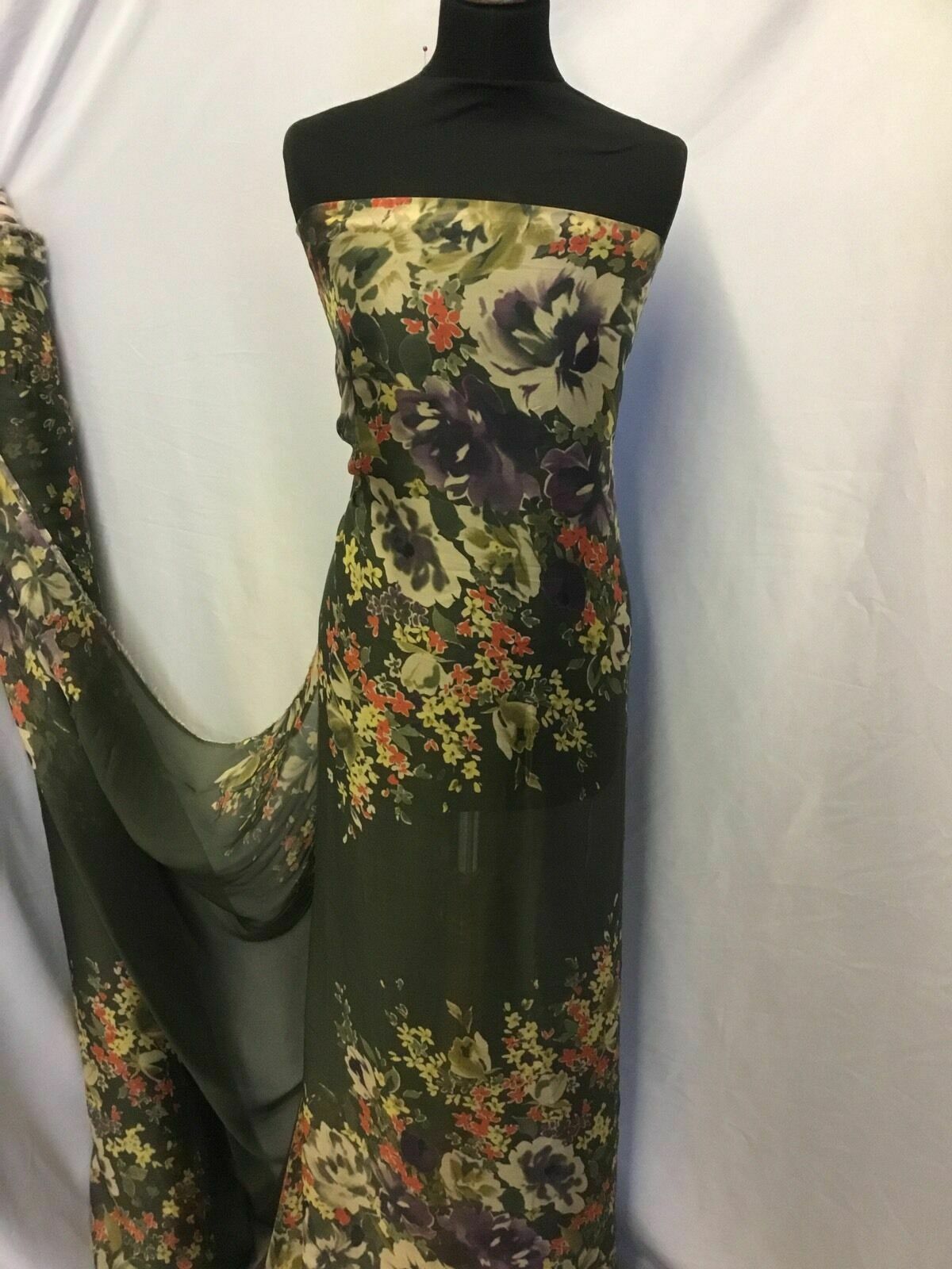 NEW 100% Silk Chiffon Panel Floral Print Fabric 52" 133 cm Dress Scarf   Iana Fabrics