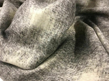 Load image into Gallery viewer, NEW Beautiful Italian Superior Multicoloured Wool Fabric 55&quot; 142 cm Cloth Suit