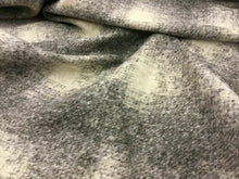 Load image into Gallery viewer, NEW Beautiful Italian Superior Multicoloured Wool Fabric 55&quot; 142 cm Cloth Suit