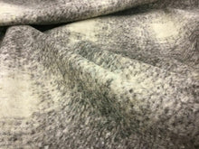 Load image into Gallery viewer, NEW Beautiful Italian Superior Multicoloured Wool Fabric 55&quot; 142 cm Cloth Suit